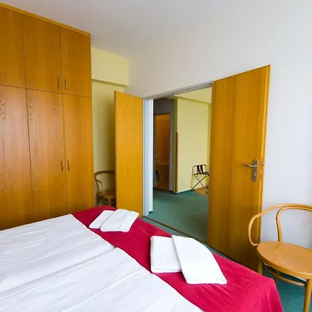 Hotel Smaragd-3