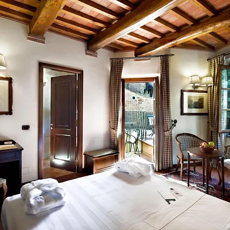 Unahotels Palazzo Mannaioni Toscana-2