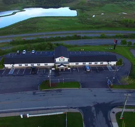 Econo Lodge Inn & Suites-3