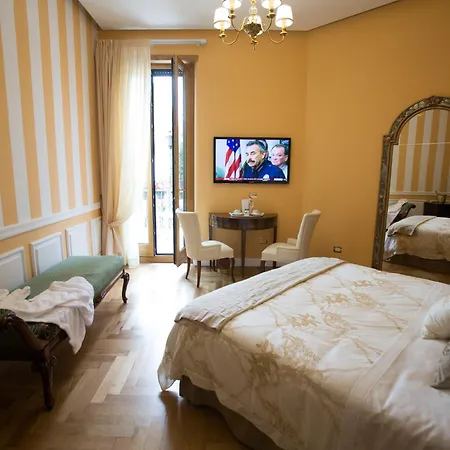 Royal Suite Trinita Dei Monti-2