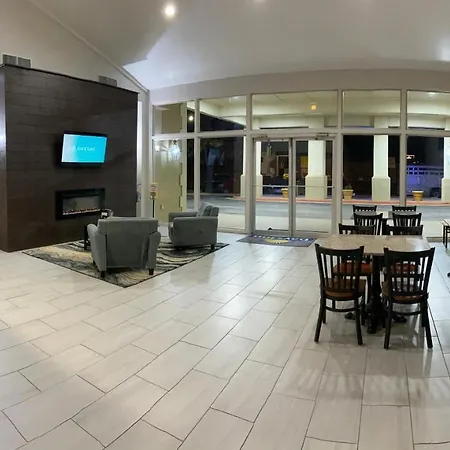 Days Inn By Wyndham Eastland-3