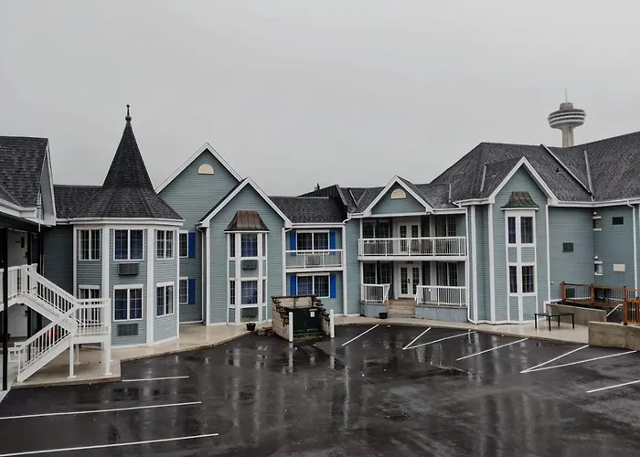 Falls Lodge & Suites