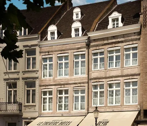  Le Theatre