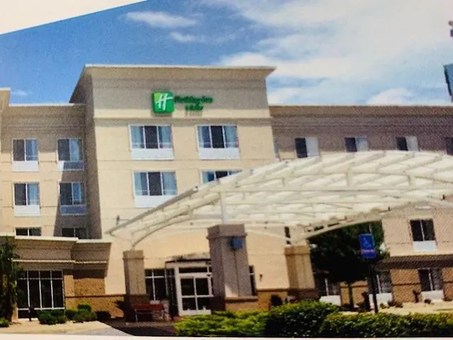 Holiday Inn & Suites By Ihg