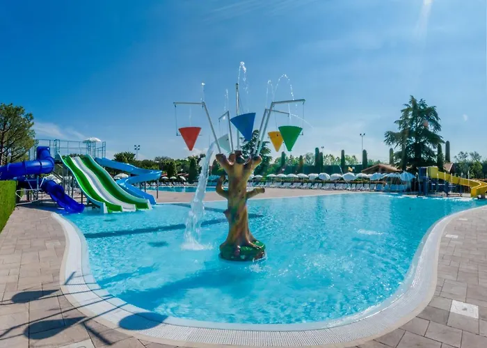 Del Garda Village And Camping