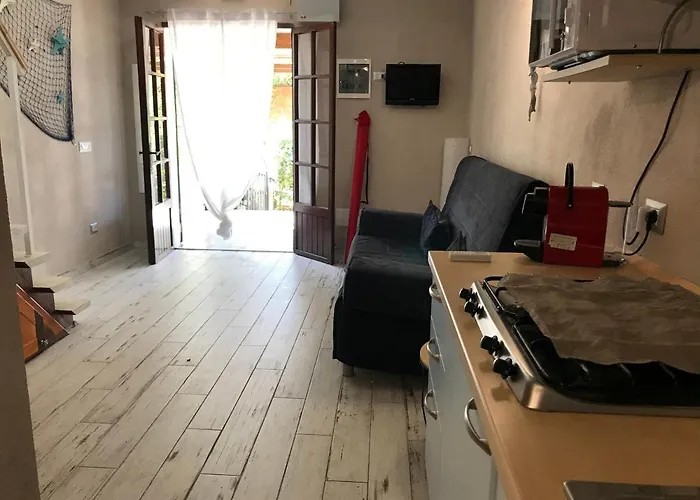 Cabina: Villaggio Tamerici IUN Q7142