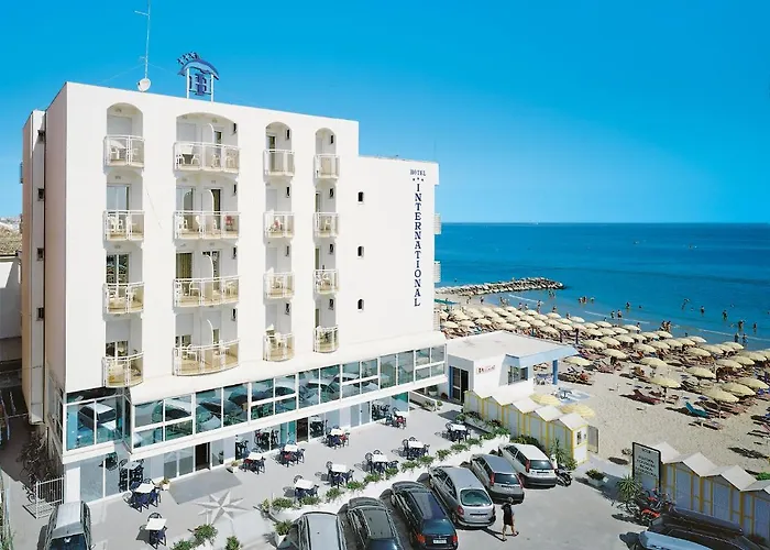 Hotel International Direttamente Sulla Sabbia
