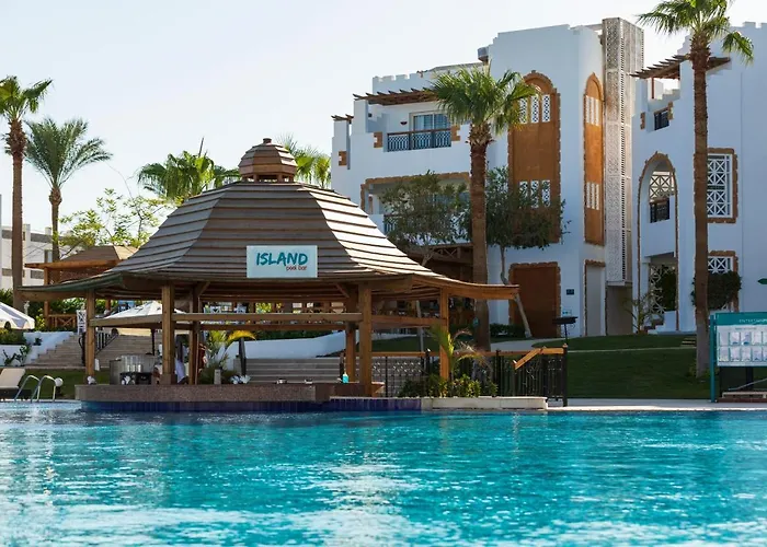 Family Friendly Hotels Sunrise Remal