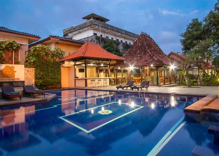 Hotels Close to Airport Suriwathi