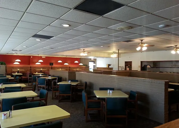 Motel: Palm Aire Hotel And Suites Weslaco