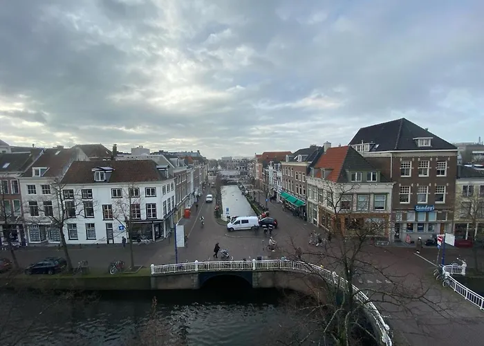 Hotel Bridges House - Delft City Centre