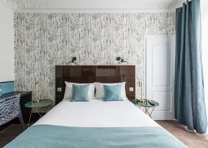 Hotel cerca del colegio: Lennon By Avalon Hotel Paris Gare Du Nord