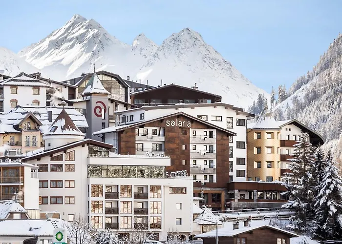 Hotel met zwembad: Hotel Solaria Ischgl