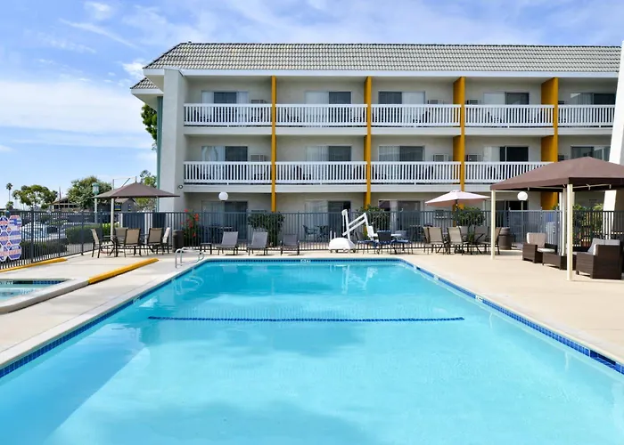 Dana Point Marina Inn