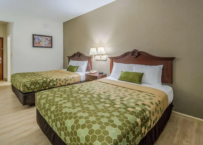 Econo Lodge Weatherford