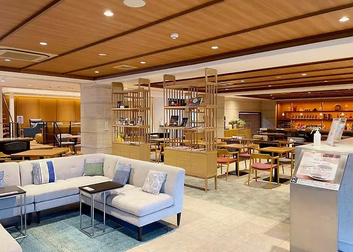 Resort: Sakura Terrace (Adults Only)