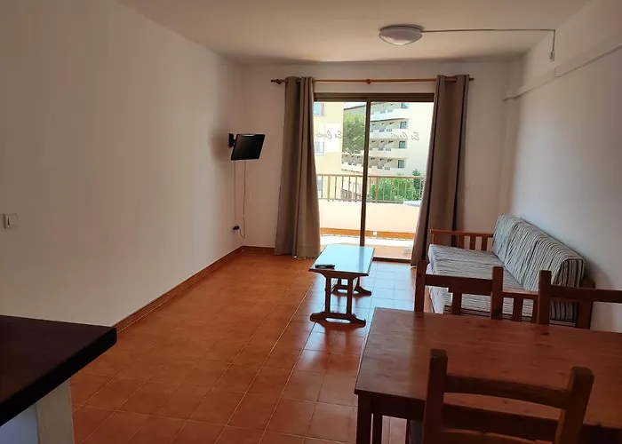 Apartamentos Es Canto (Adults Only)
