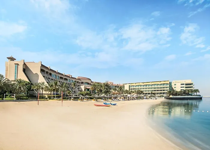 Hotel com pingue-pongue: Al Raha Beach Resort & Spa