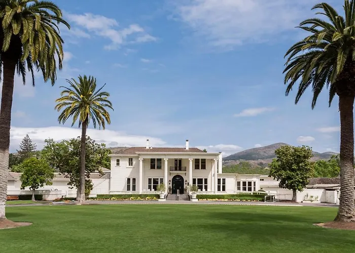 Hotel with Tennis: Silverado Resort