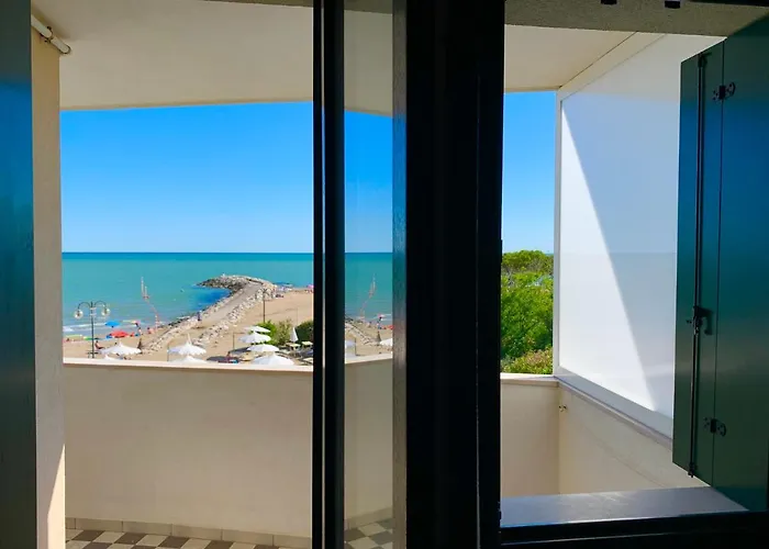  Eurobeach Residence