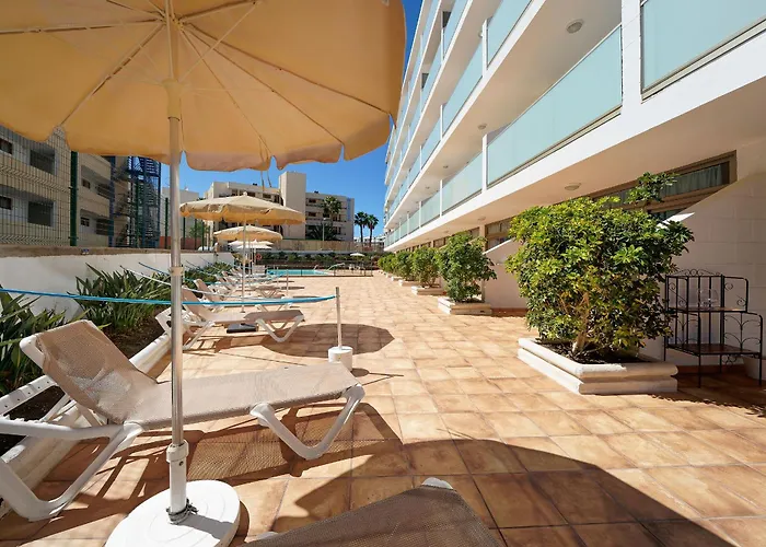 Apartamentos Strelitzias