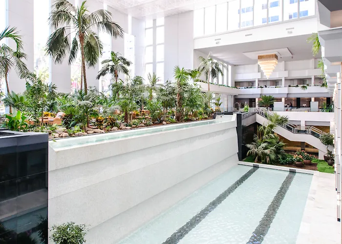 Resort: Spring Hotel Vulcano