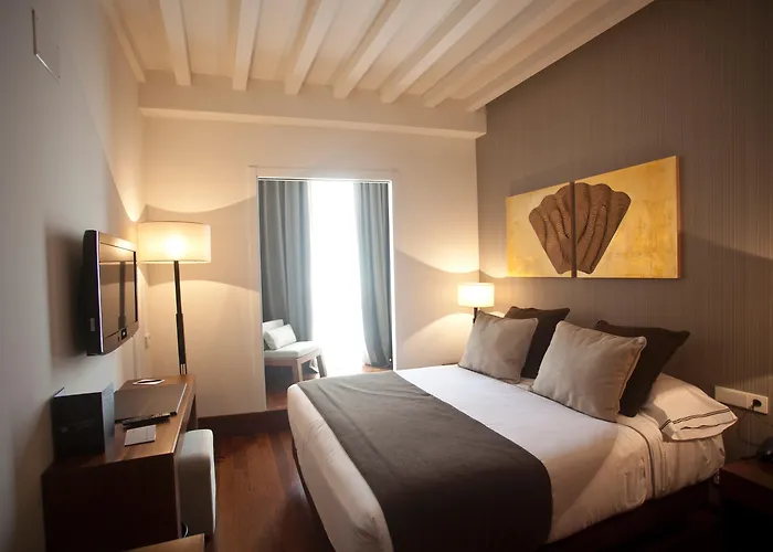 Hotel de 3 estrelas: Carris Casa De La Troya