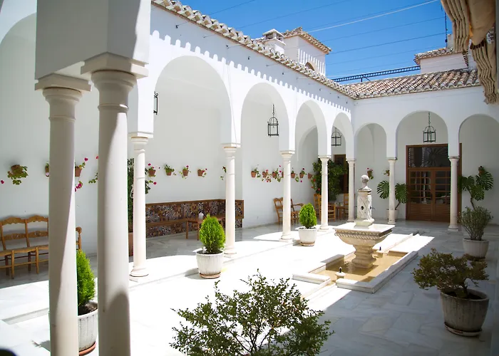 Hotel que admite mascotas: Villa Turística de Priego