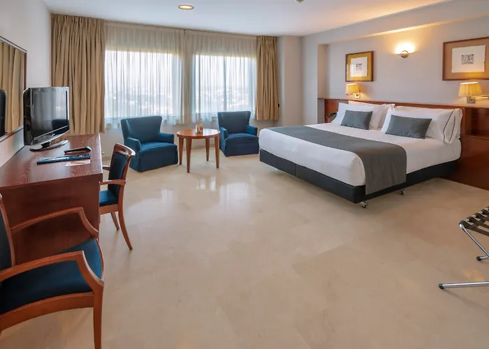 Luxury hotel only: Gran Hotel Rey Don Jaime