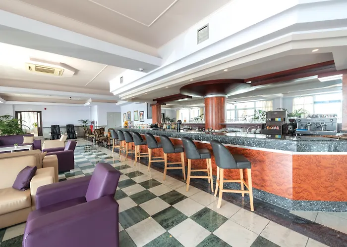 Zentrales Hotel: Kosta Palace