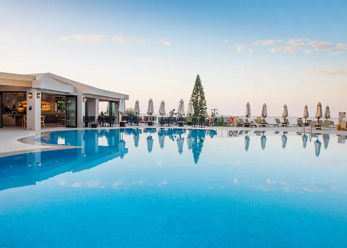 Hôtel pour familles: Marni Village