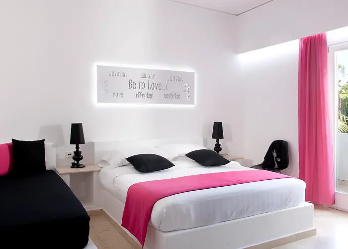 Hôtel 3 étoiles: Acqua Vatos Santorini Hotel