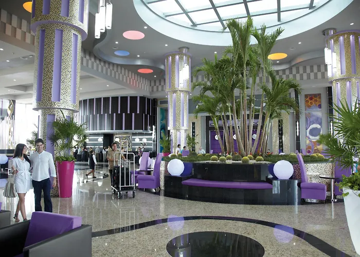 Hoteles con Jacuzzi Riu Palace Peninsula