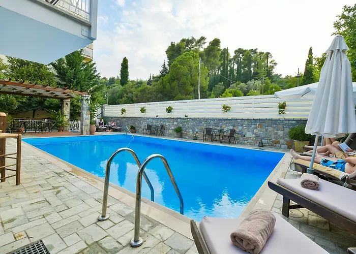 Centraal gelegen hotel: Neda Hotel