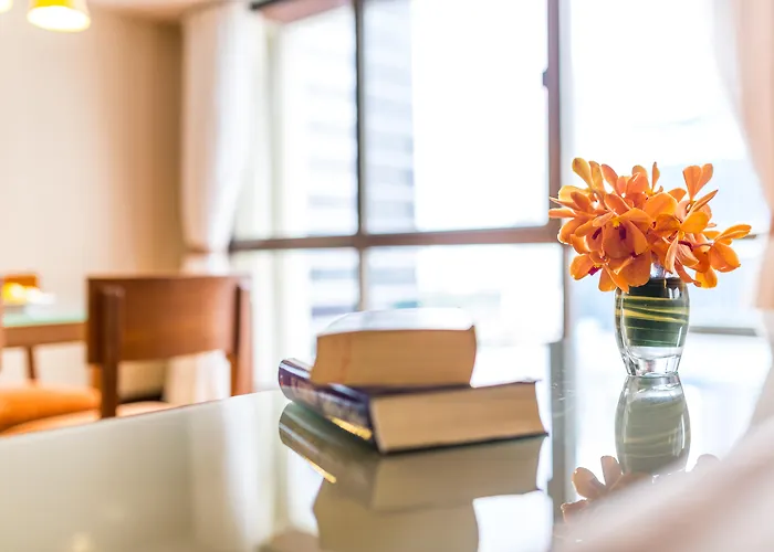 Bandara Suites Silom,