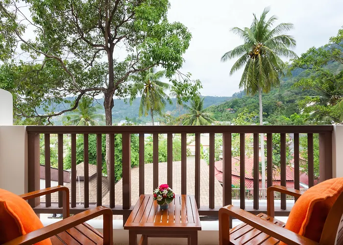 Lodge - Thailand's Green