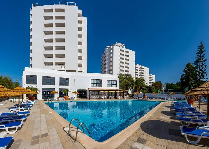 Hotel Jacuzzi Privatif Janelas Do Mar Apartamentos Turisticos