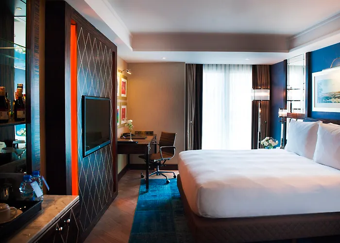  Radisson Blu Istanbul Pera
