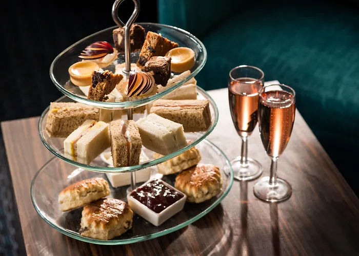 Hotel con piscina: Leonardo Edinburgh Murrayfield