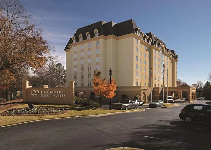 Family Hotel: Doubletree Suites By Hilton At The Battery Atlanta