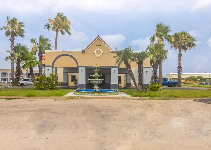 Coastal Inn