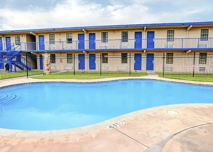 Motel: Rodeway Inn New Braunfels - San Antonio Area