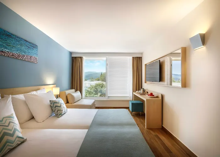 Hotel met zwembad: Valamar Bellevue Resort