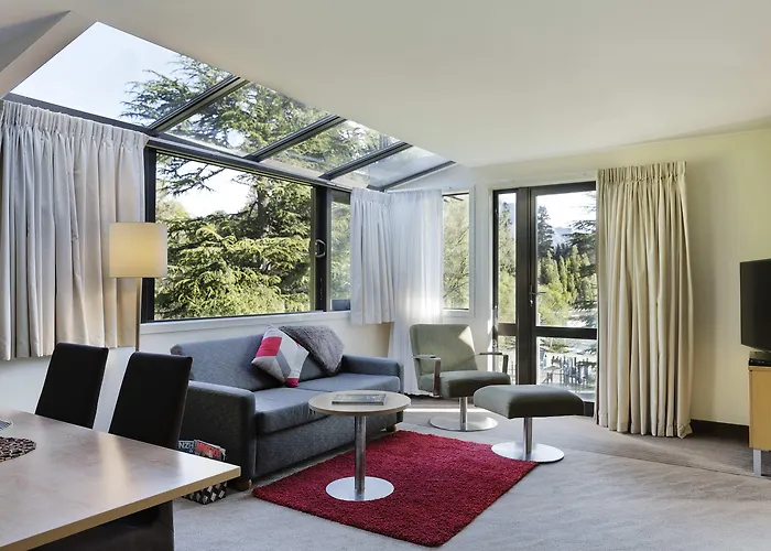 Spa Hotels Resorts Novotel Queenstown Lakeside