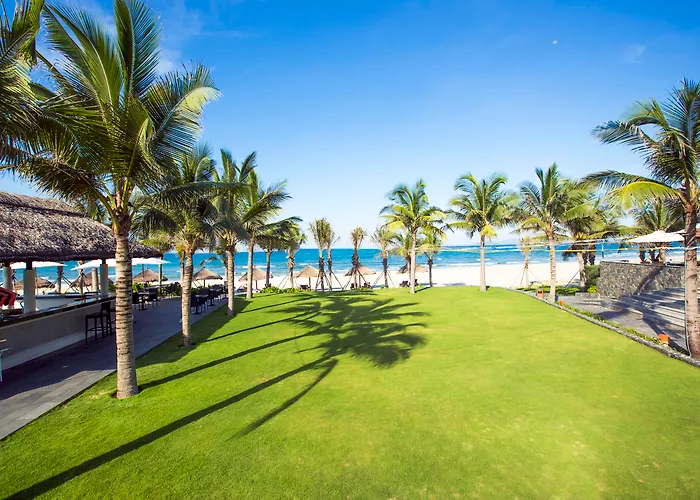 Resort: Melia Danang Beach Resort