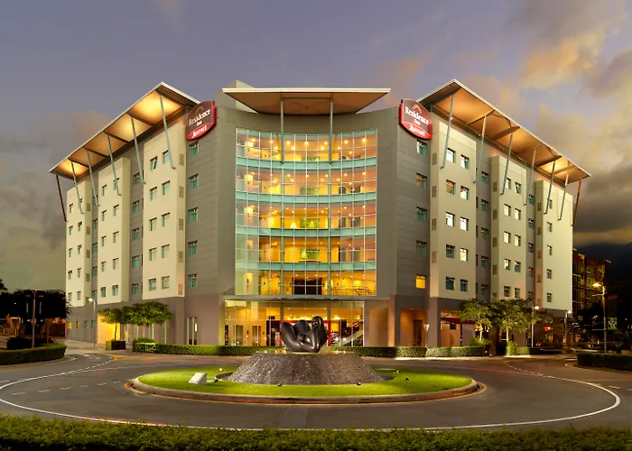 Perros hoteles Inn By Marriott San Jose Escazu