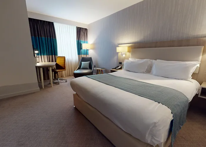 Hotels With Four Stars Holiday Inn Manchester - City Centre By Ihg