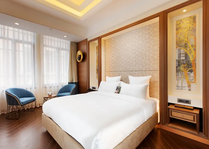 Boutique hotel only: Mercure Istanbul Sirkeci