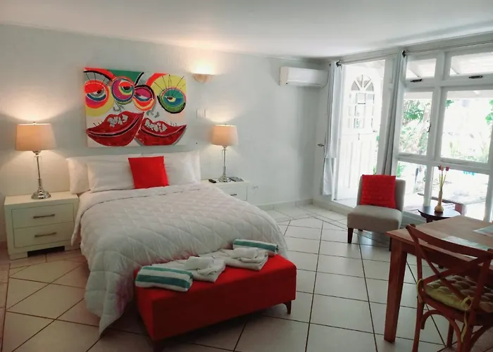 Sunflower Villa Studios