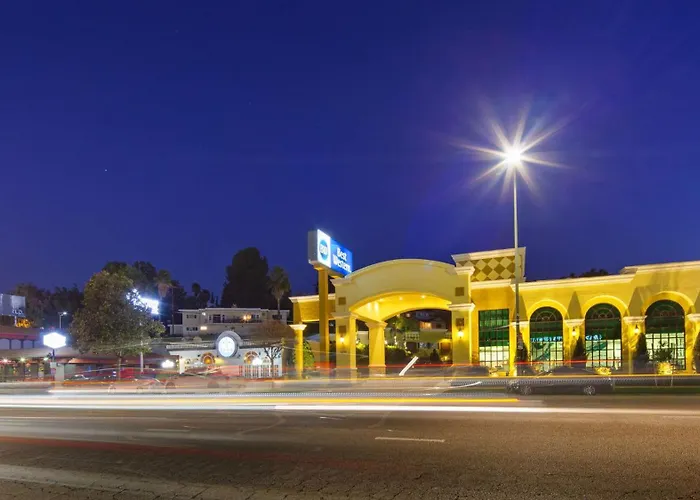 3-Sterne-Hotel: Best Western Woodland Hills